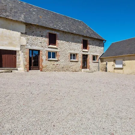 Serene Farmhouse In With Boules Court Holiday home